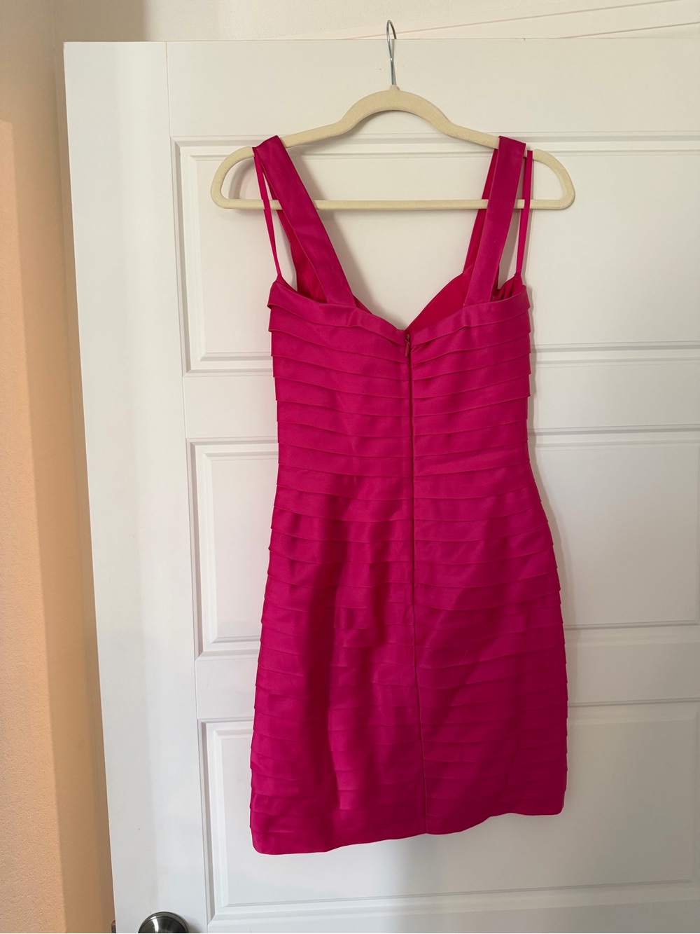 BCBGMaxAzria Hot Pink Bandage V-Neck Cocktail Dress - Picture 2 of 5